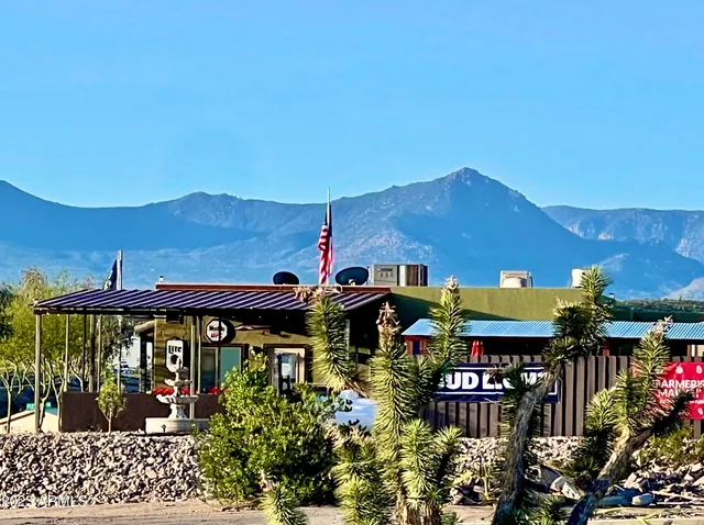 $6,900 | 30390 Dutton Drive, Unit 182, Meadview, AZ 86444