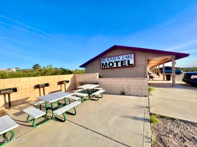 $6,900 | 30390 Dutton Drive, Unit 182, Meadview, AZ 86444