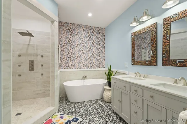 $724,900 | 1414 Knob Avenue, New Albany, IN 47150