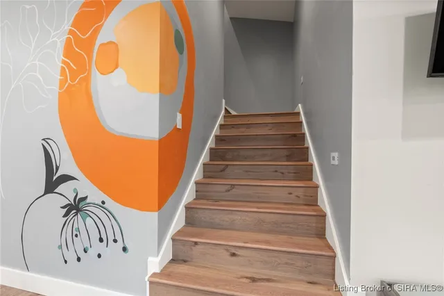 $724,900 | 1414 Knob Avenue, New Albany, IN 47150