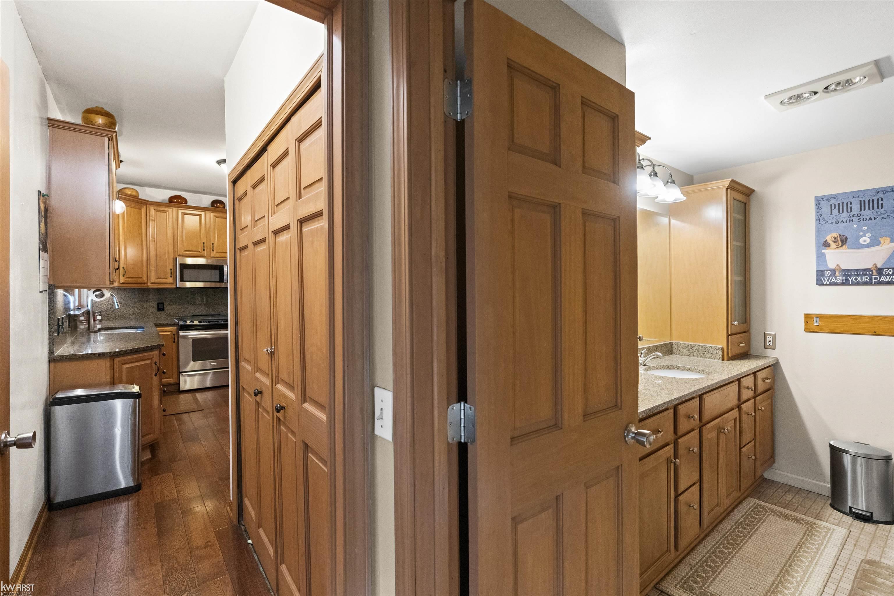 308 Emily Street Flushing, MI 48433 - Photo 24 of 62