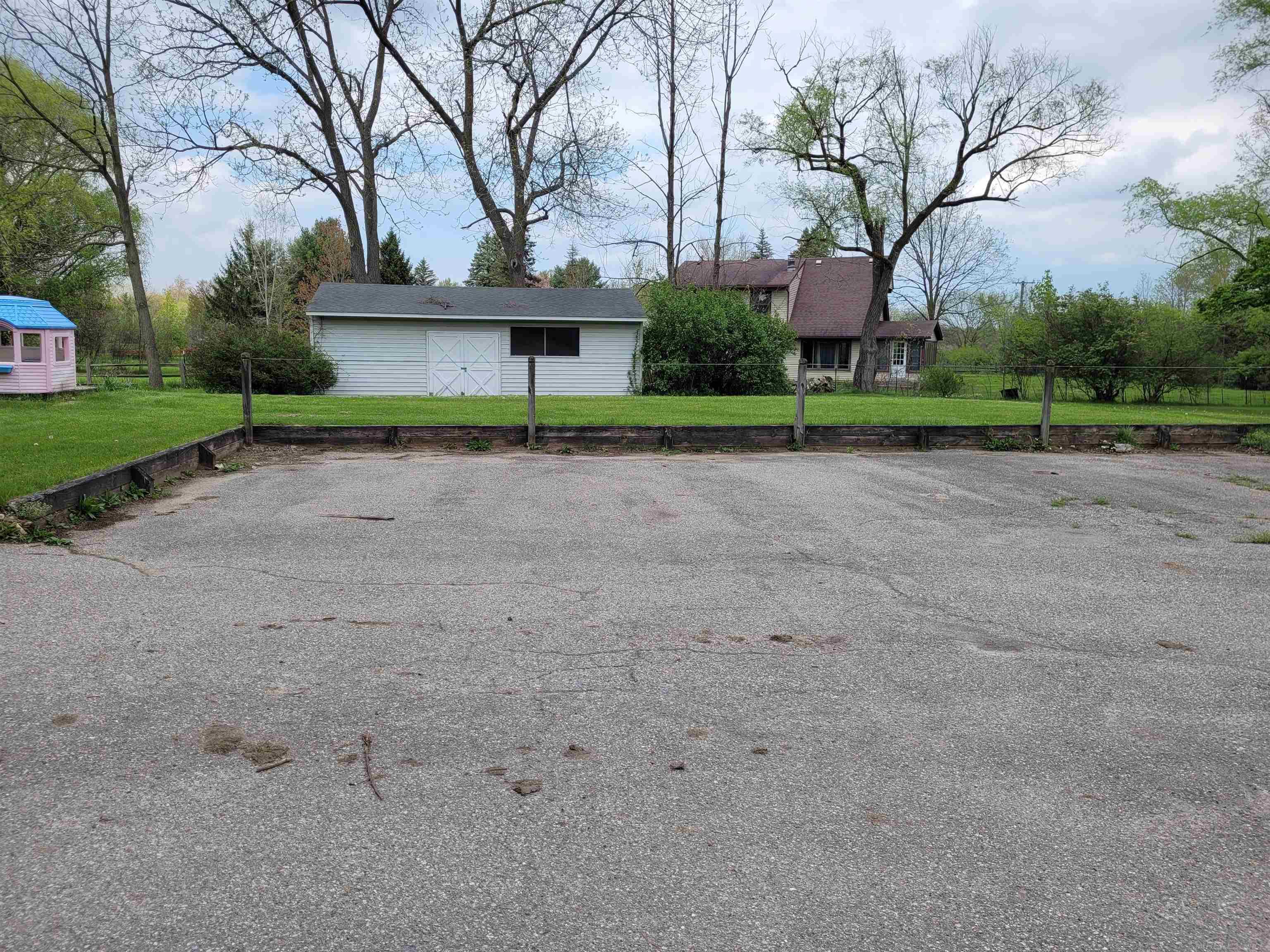 925 Allen Road Smiths Creek, MI 48074 - Photo 42 of 44 50141389-6e98a297-3e97-4019-ab8c-af32bd4dbbba.JPG