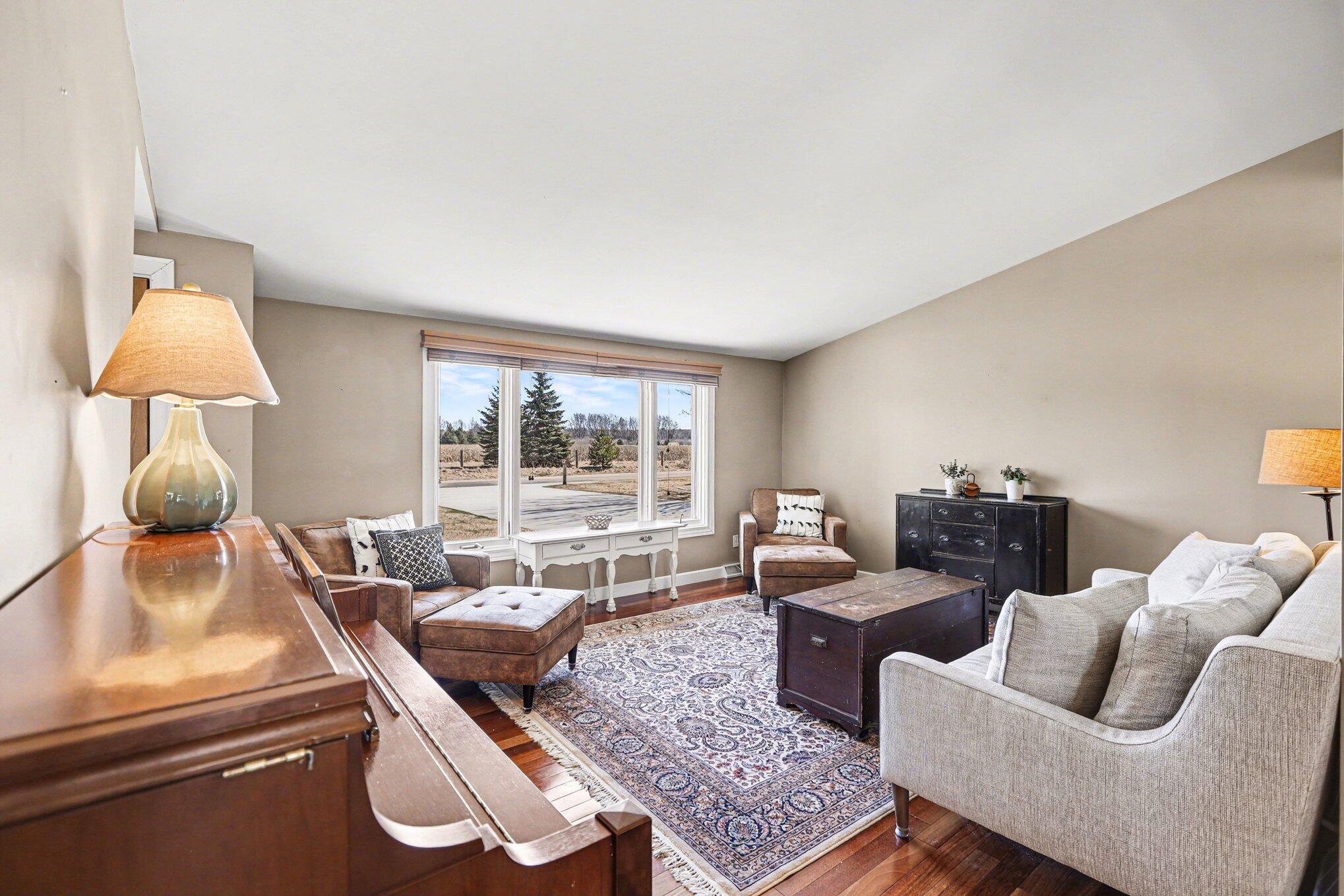 4786 Red Apple Road Manistee, MI 49660 - Photo 20 of 41 Main Level Living Room