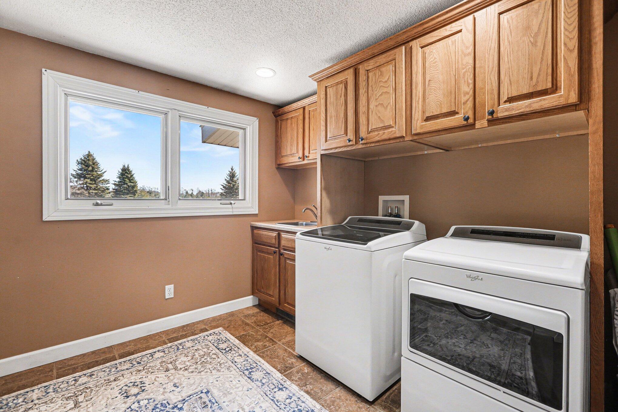 4786 Red Apple Road Manistee, MI 49660 - Photo 25 of 41 Laundry Room