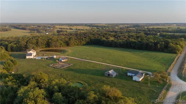 $1,495,000 | 7501 Nebo Road, Versailles, MO 65084