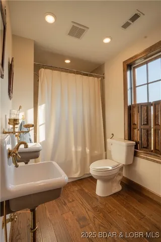 $1,495,000 | 7501 Nebo Road, Versailles, MO 65084