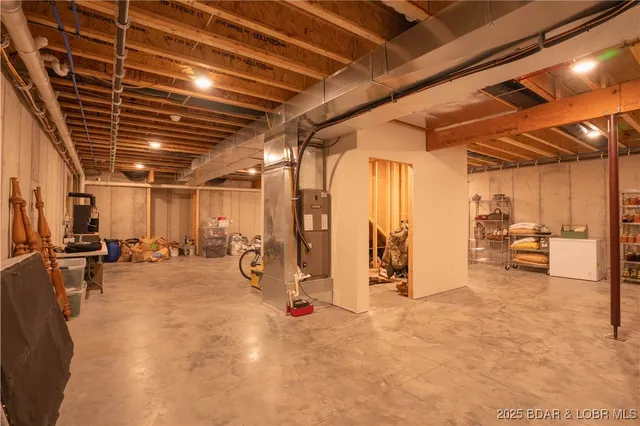 $1,495,000 | 7501 Nebo Road, Versailles, MO 65084