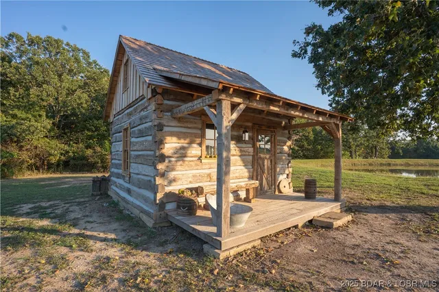 $1,495,000 | 7501 Nebo Road, Versailles, MO 65084