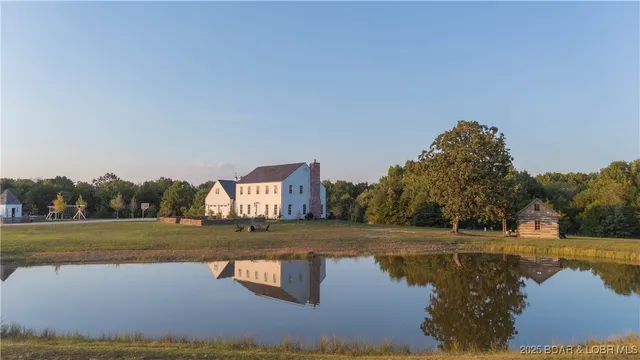 $1,495,000 | 7501 Nebo Road, Versailles, MO 65084