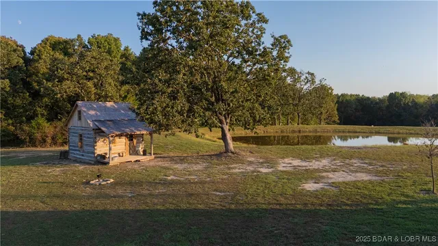 $1,495,000 | 7501 Nebo Road, Versailles, MO 65084