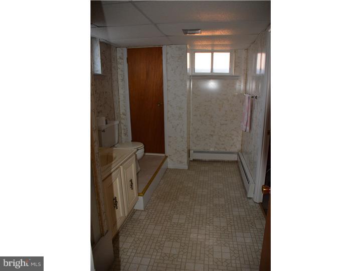 12 Ridge Road Phoenixville, PA 19460 - Photo 11 of 13 Bathroom