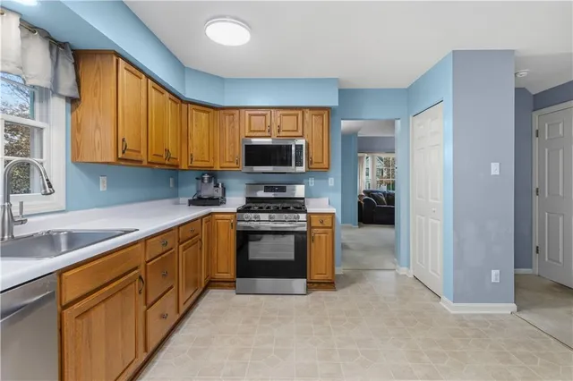 $364,900 | 1012 Woodridge Drive, Canonsburg, PA 15317