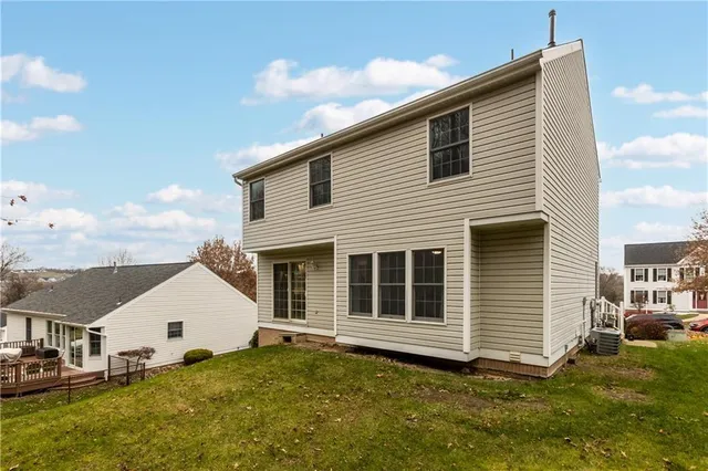 $364,900 | 1012 Woodridge Drive, Canonsburg, PA 15317