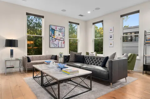 $1,650,000 | 1410 Woodlawn Boulevard, Unit C, Austin, TX 78703