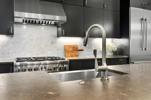 $1,650,000 | 1410 Woodlawn Boulevard, Unit C, Austin, TX 78703