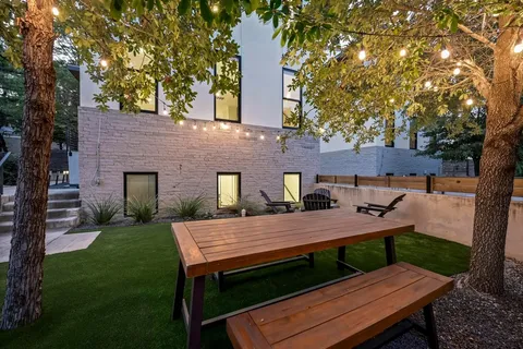 $1,650,000 | 1410 Woodlawn Boulevard, Unit C, Austin, TX 78703