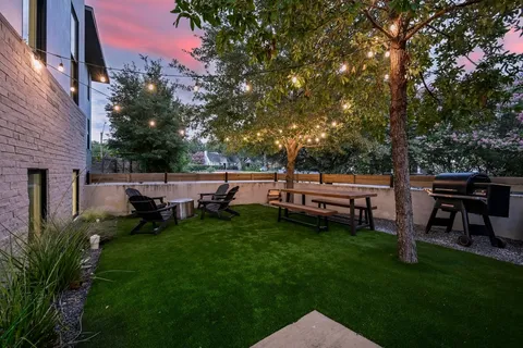 $1,650,000 | 1410 Woodlawn Boulevard, Unit C, Austin, TX 78703