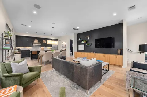 $1,650,000 | 1410 Woodlawn Boulevard, Unit C, Austin, TX 78703