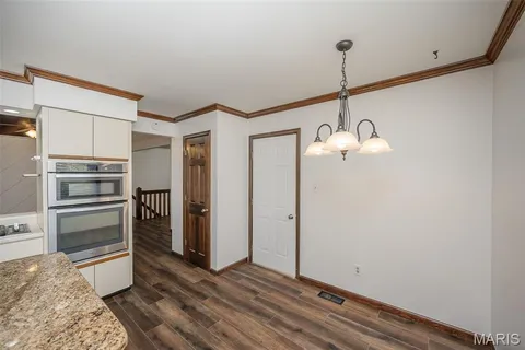 $2,500 | 509 Bald Hill Road, Eureka, MO 63025