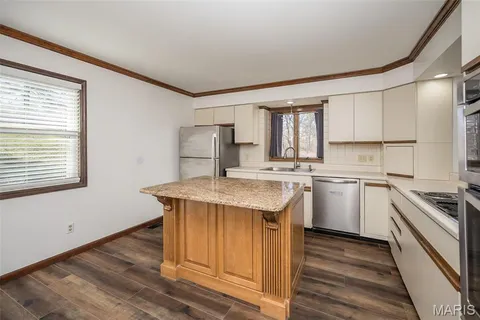 $2,500 | 509 Bald Hill Road, Eureka, MO 63025