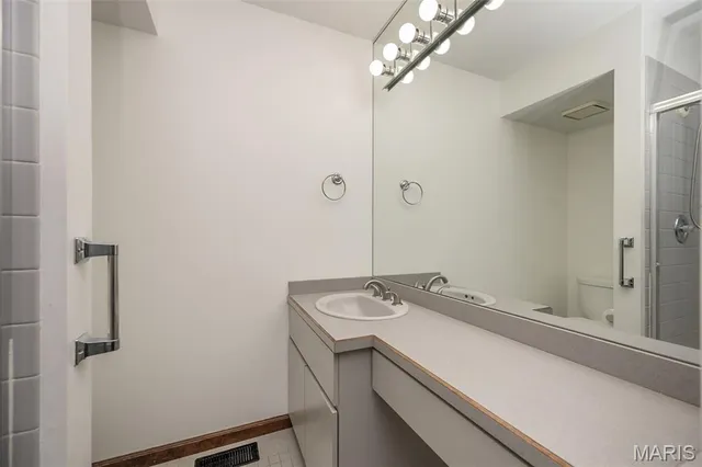 $2,500 | 509 Bald Hill Road, Eureka, MO 63025