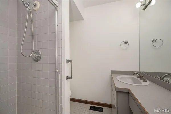 $2,500 | 509 Bald Hill Road, Eureka, MO 63025