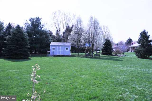 109 West Hunter Road Carlisle, PA 17015 - Photo 18 of 18 Gallery Image 18