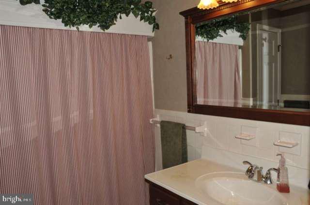 109 West Hunter Road Carlisle, PA 17015 - Photo 10 of 18 Gallery Image 10