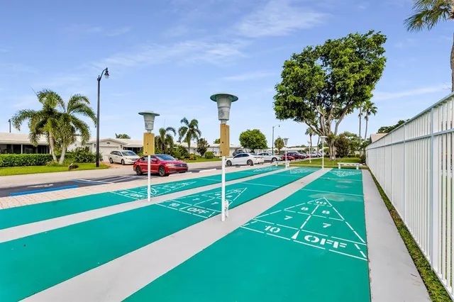 a view of a park with entertaining space