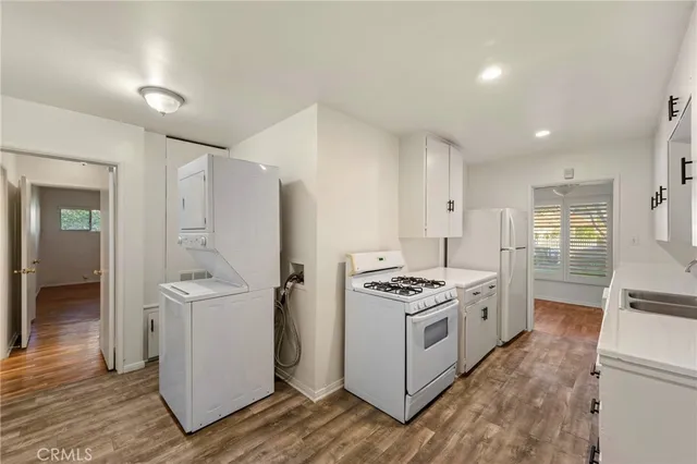 $3,499 | 4181 Tujunga Avenue, Studio City, CA 91604