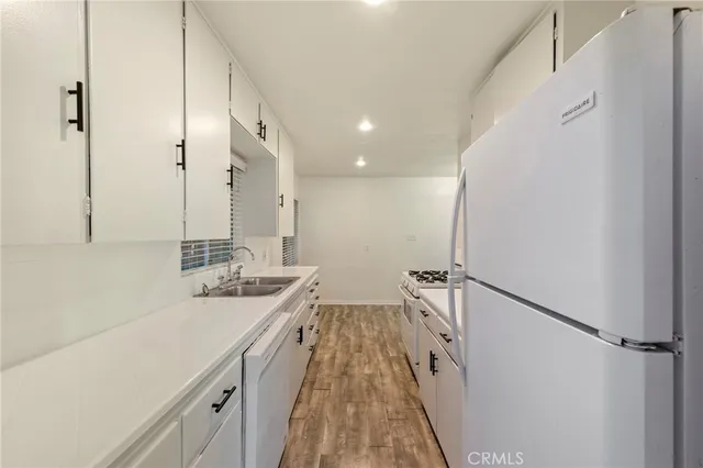 $3,499 | 4181 Tujunga Avenue, Studio City, CA 91604