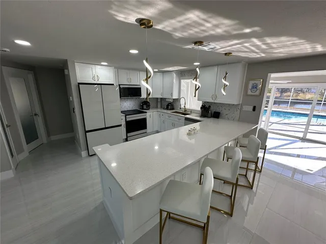 $480,000 | 717 Crestview Circle Northwest, Port Charlotte, FL 33948