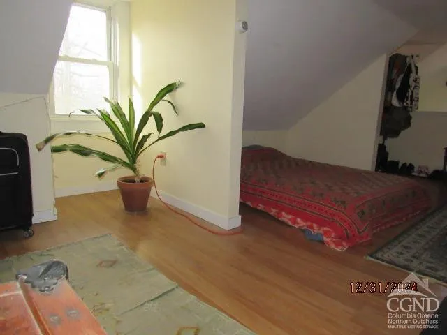 $595,000 | 5926 Highway 9, Rhinebeck, NY 12572