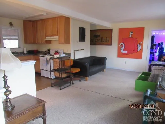 $595,000 | 5926 Highway 9, Rhinebeck, NY 12572