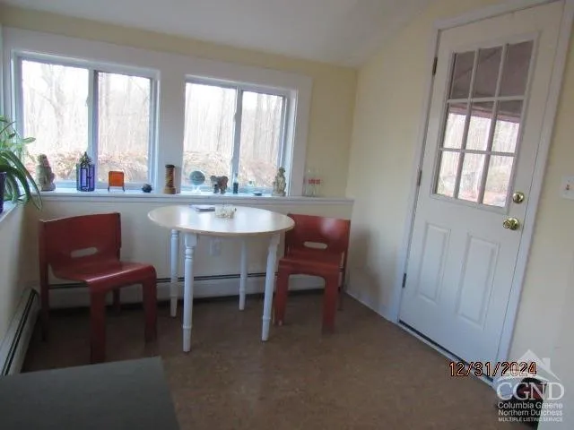 $595,000 | 5926 Highway 9, Rhinebeck, NY 12572