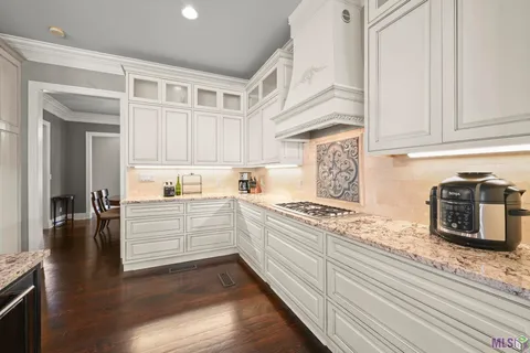 $825,000 | 6323 Oak Cluster Drive, Greenwell Springs, LA 70739