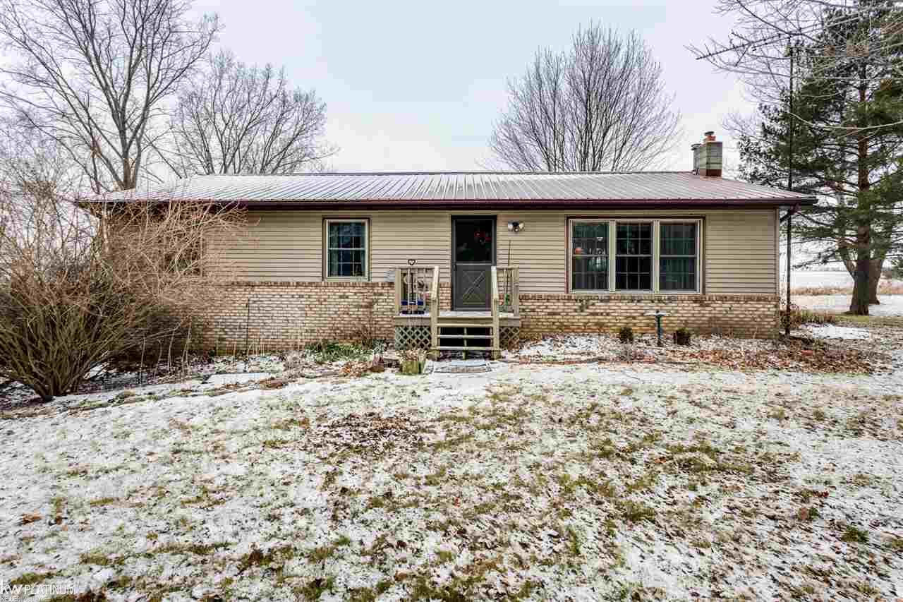 4252 Wixson Road Croswell, MI 48422 - Photo 1 of 34