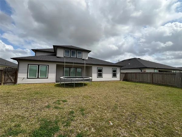 $3,200 | 7326 Audubon Russet Drive, Richmond, TX 77469