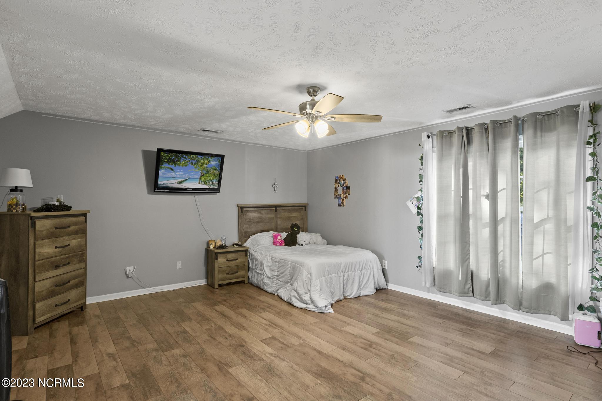 200 Rutherford Way Jacksonville, NC 28540 - Photo 22 of 38 IMG_3311