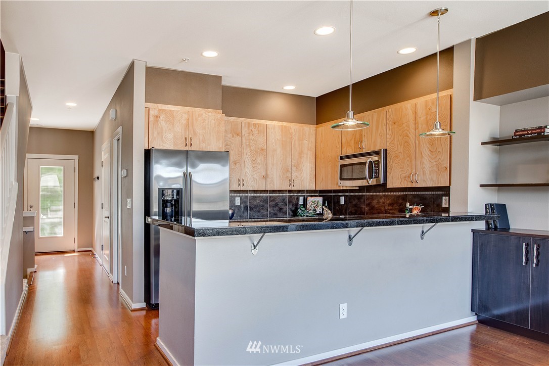 122 Cougar Ridge Road Northwest Issaquah, WA 98027 - Photo 11 of 25