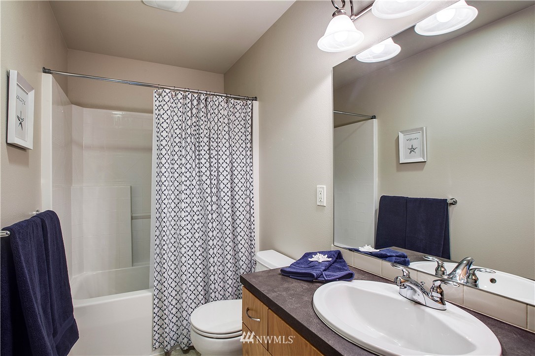 122 Cougar Ridge Road Northwest Issaquah, WA 98027 - Photo 17 of 25