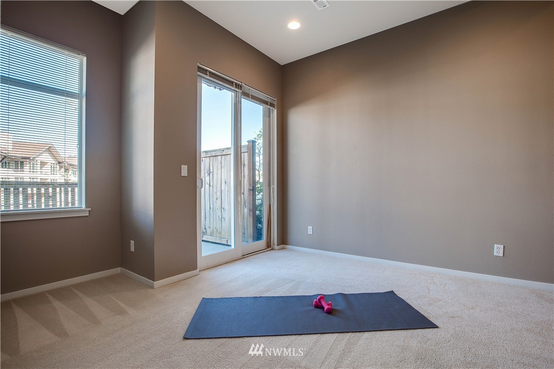 122 Cougar Ridge Road Northwest Issaquah, WA 98027 - Photo 20 of 25