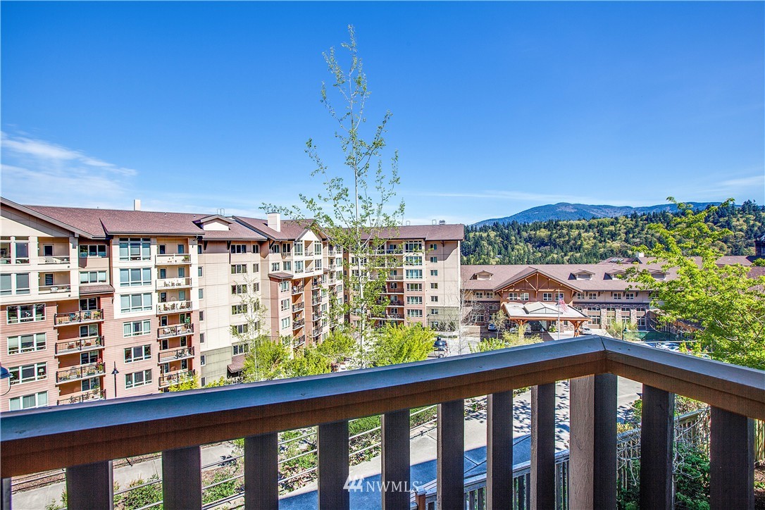 122 Cougar Ridge Road Northwest Issaquah, WA 98027 - Photo 24 of 25