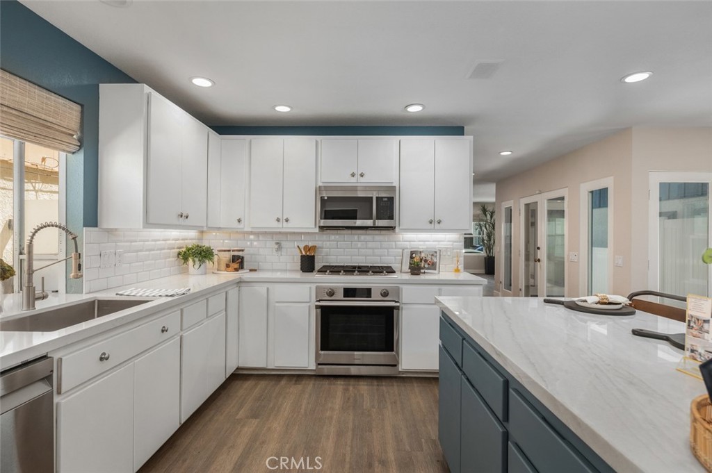 29 68th Place Long Beach, CA 90803 - Photo 5 of 56