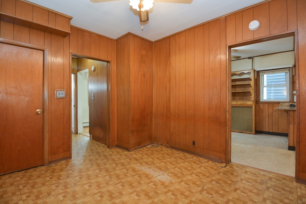 31 Wordsworth Street Boston, MA 02128 - Photo 12 of 36