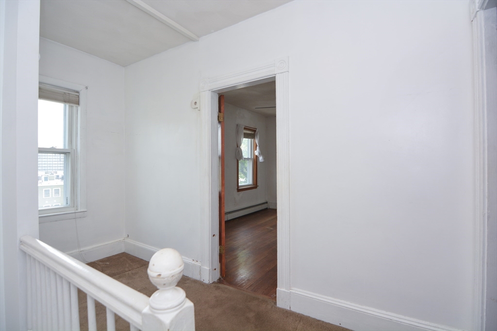 31 Wordsworth Street Boston, MA 02128 - Photo 15 of 36