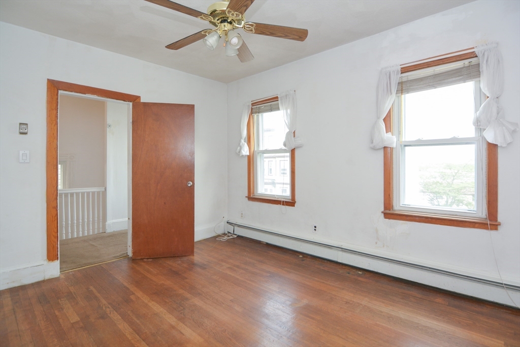 31 Wordsworth Street Boston, MA 02128 - Photo 18 of 36