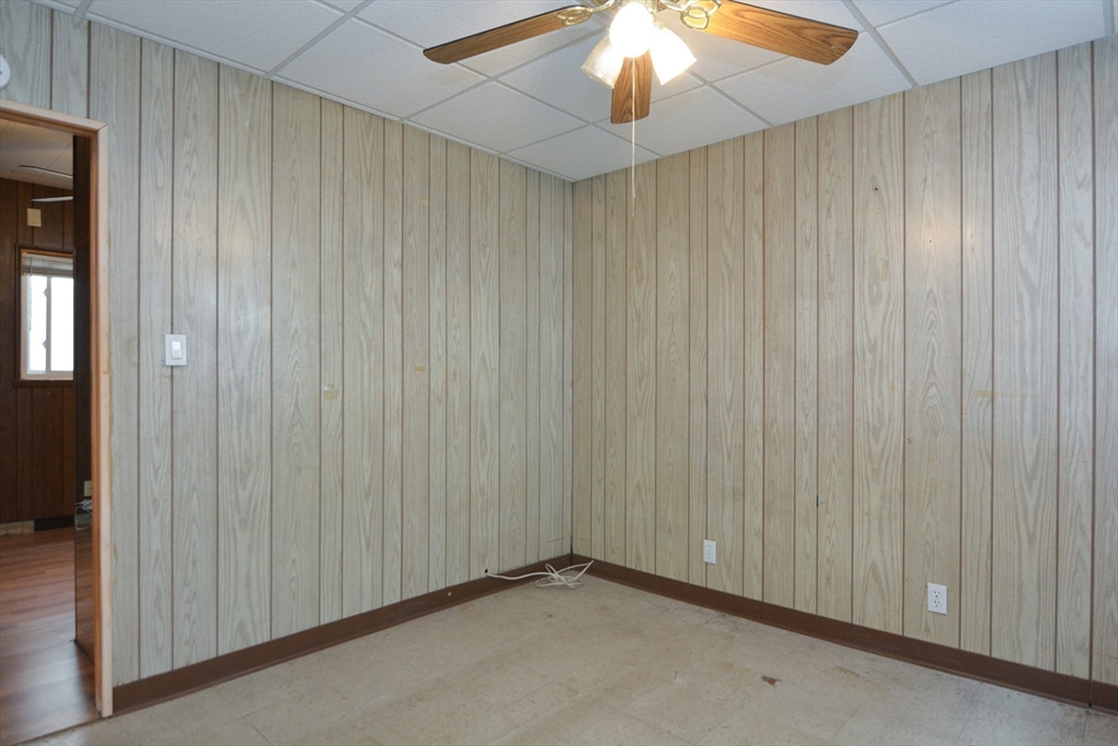 31 Wordsworth Street Boston, MA 02128 - Photo 24 of 36