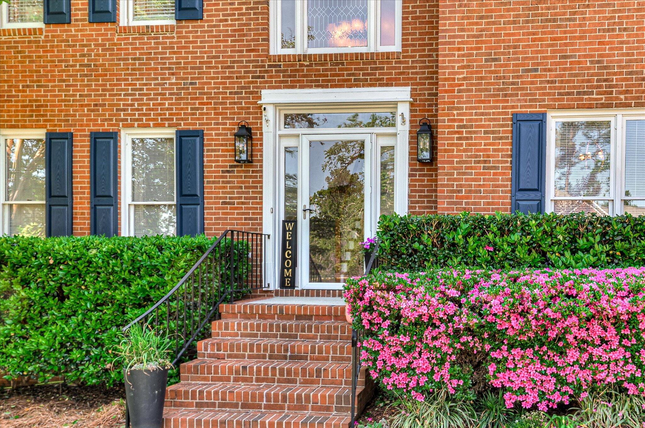 4712 Brookgreen Road Martinez, GA 30907 - Photo 4 of 57 04-104