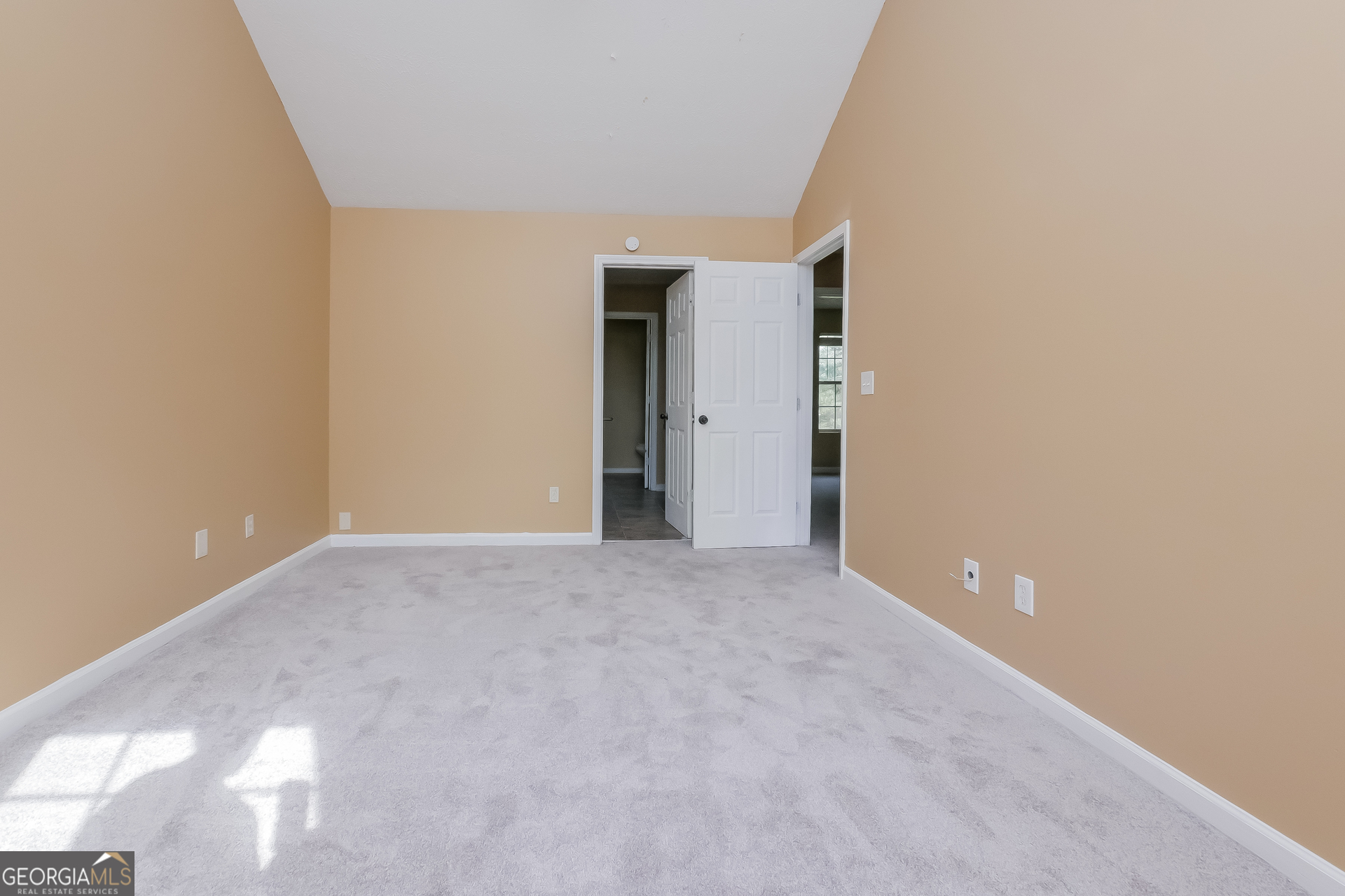 101 Bradesbury Lane Locust Grove, GA 30248 - Photo 7 of 17 a view of an empty room